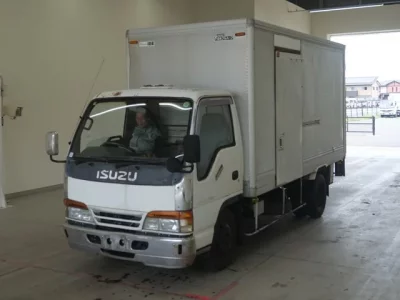 Isuzu ELF