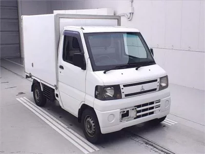 Mitsubishi MINICAB TRUCK
