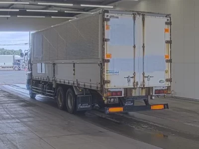 Hino PROFIA