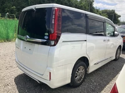 Toyota ESQUIRE