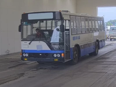 Mitsubishi BUS
