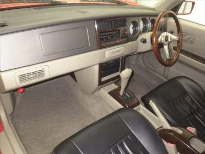 Nissan RASHEEN