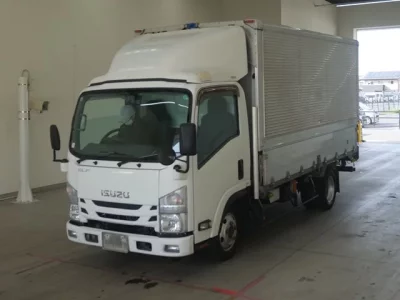 Isuzu ELF