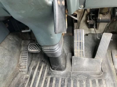 Nissan TRUCK
