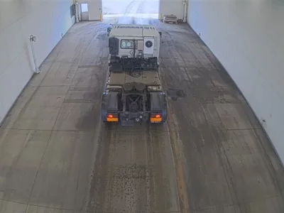 Nissan TRUCK