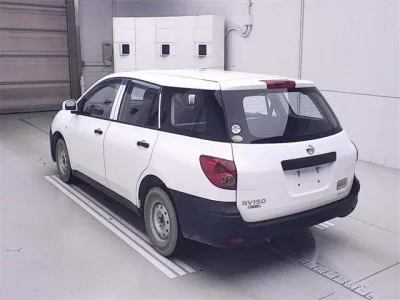 Nissan AD