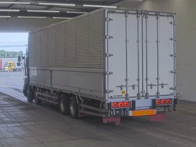 Hino PROFIA