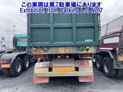 Nissan TRUCK