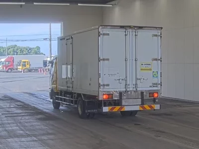 Mitsubishi FUSO FIGHTER