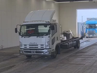 Isuzu FORWARD