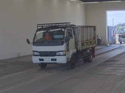 Isuzu JUSTON