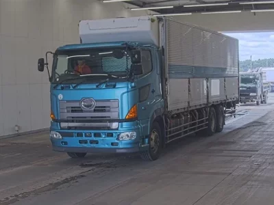 Hino PROFIA