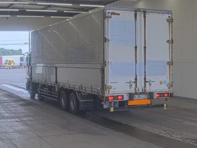 Hino PROFIA