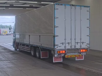 Hino PROFIA
