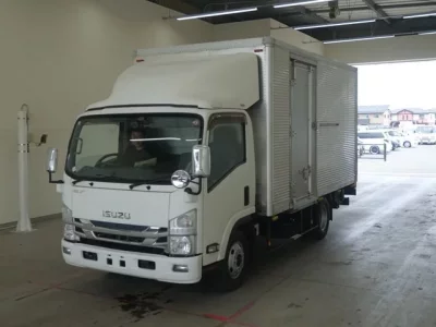 Isuzu ELF