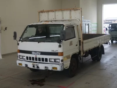 Isuzu ELF
