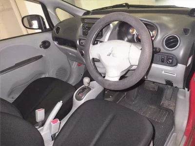 Mitsubishi I
