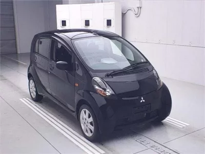 Mitsubishi I