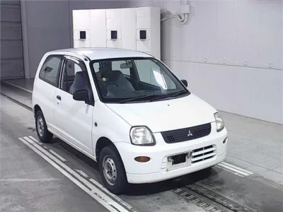 Mitsubishi MINICA