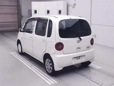 Daihatsu MOVE LATTE