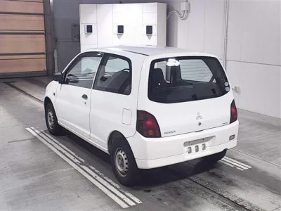Mitsubishi MINICA