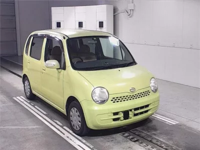 Daihatsu MOVE LATTE