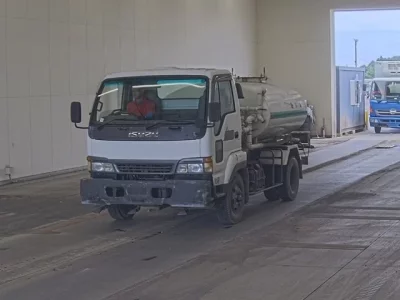 Isuzu JUSTON