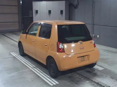 Daihatsu Esse