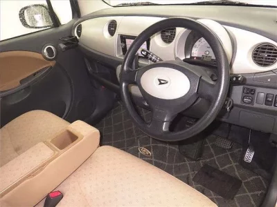 Daihatsu MOVE LATTE