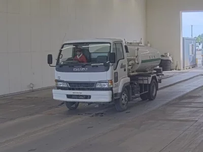 Isuzu JUSTON