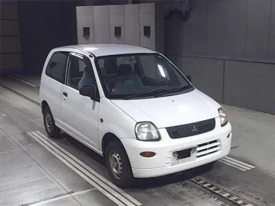 Mitsubishi MINICA