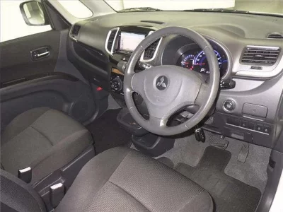 Mitsubishi DELICA D2