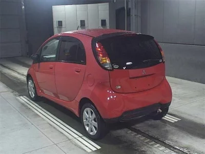 Mitsubishi I