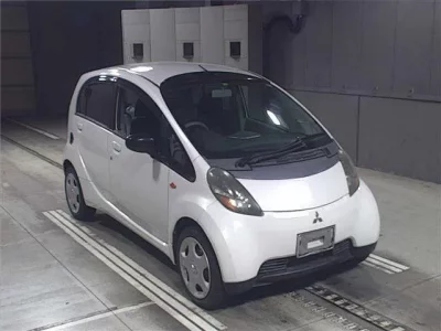 Mitsubishi I