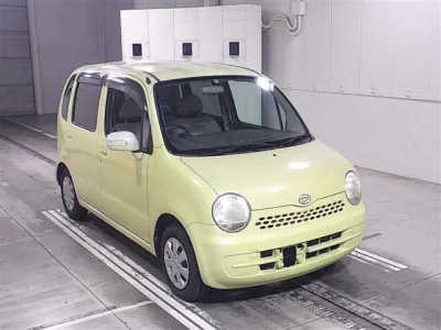 Daihatsu MOVE LATTE