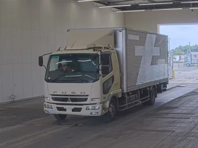 Mitsubishi FUSO FIGHTER