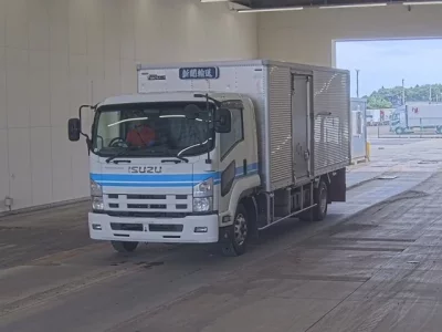 Isuzu FORWARD