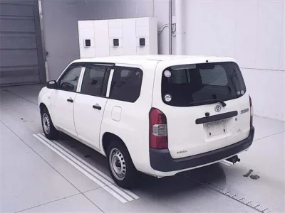 Toyota SUCCEED
