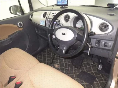 Daihatsu MOVE LATTE