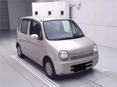 Daihatsu MOVE LATTE