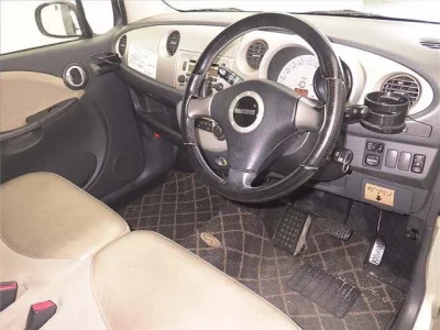 Daihatsu MOVE LATTE