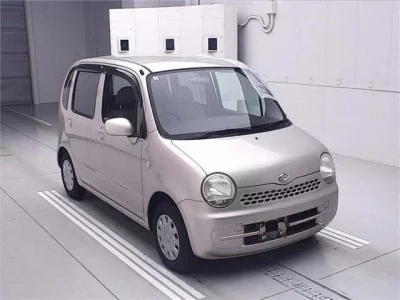 Daihatsu MOVE LATTE