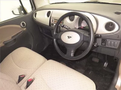 Daihatsu MOVE LATTE