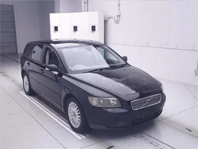 Volvo V50