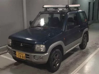 Mitsubishi PAJERO MINI