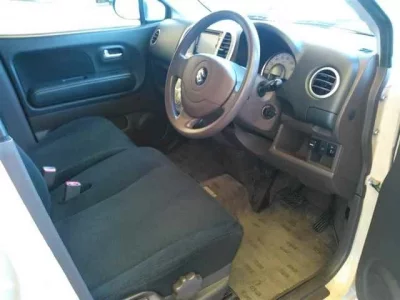 Suzuki MRWAGON