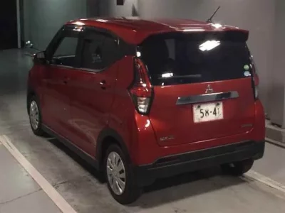 Mitsubishi EK X