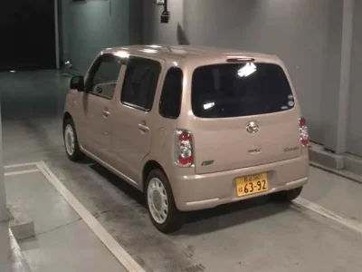 Daihatsu MIRA