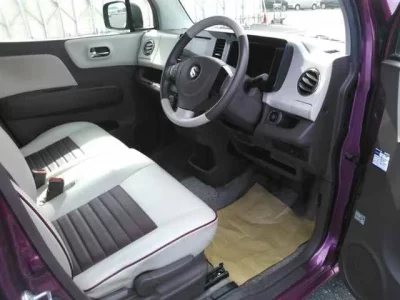 Suzuki MRWAGON