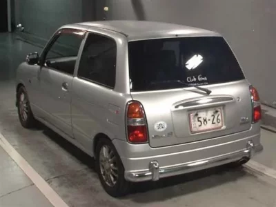 Daihatsu MIRA